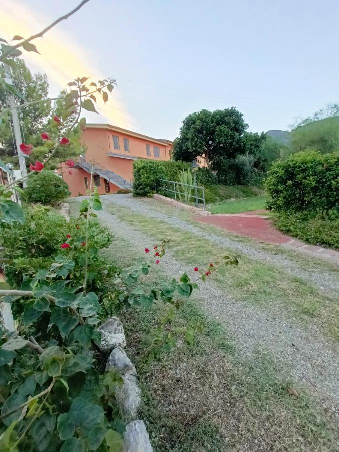 Agriturismo - B&B La Funicolare Francavilla Marittima Exterior foto